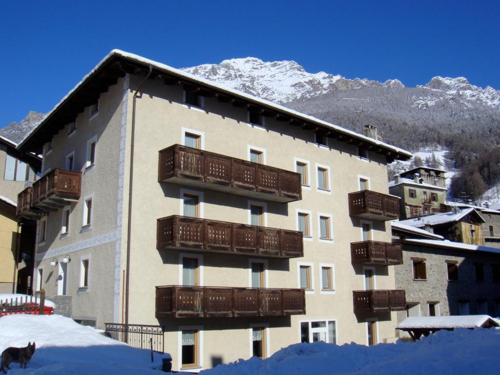 الشقق الفندقية بورمْيوفي  Casa Stefano E Lucia المظهر الخارجي الصورة