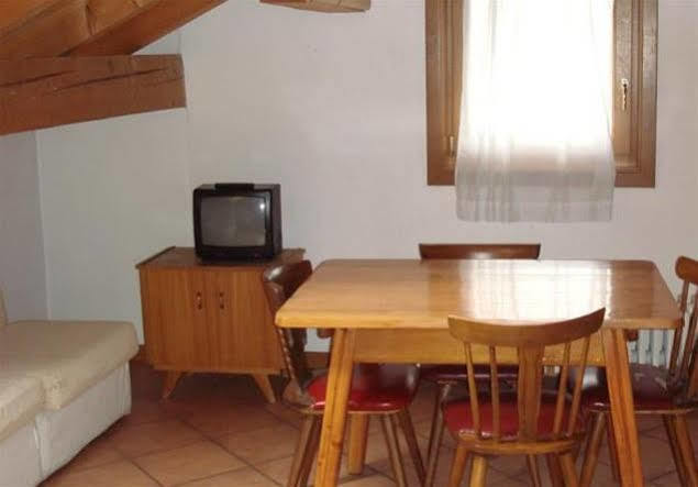 الشقق الفندقية بورمْيوفي  Casa Stefano E Lucia المظهر الخارجي الصورة